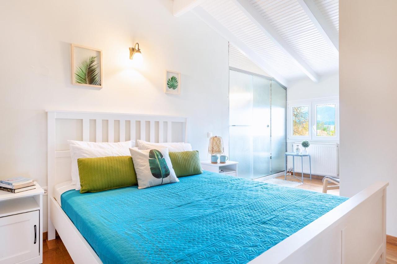 Spyrelia Villa With Private Pool & Outdoor Hot Tub Dassia  Extérieur photo