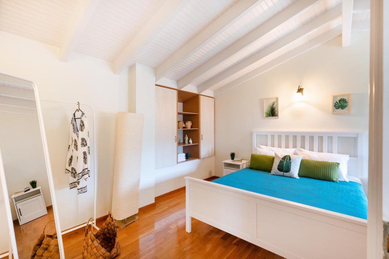 Spyrelia Villa With Private Pool & Outdoor Hot Tub Dassia  Extérieur photo